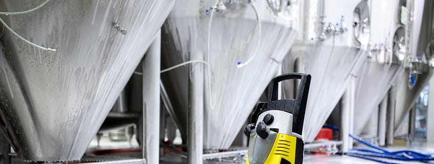 Industrial Cleaning Solutions for Prolonging the Lifespan of Industrial Equipment