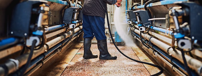 High-Pressure Water Pumps Enhance Industrial Cleaning